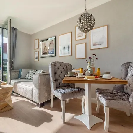 Haus Seepferdchen Seablue * Цингст